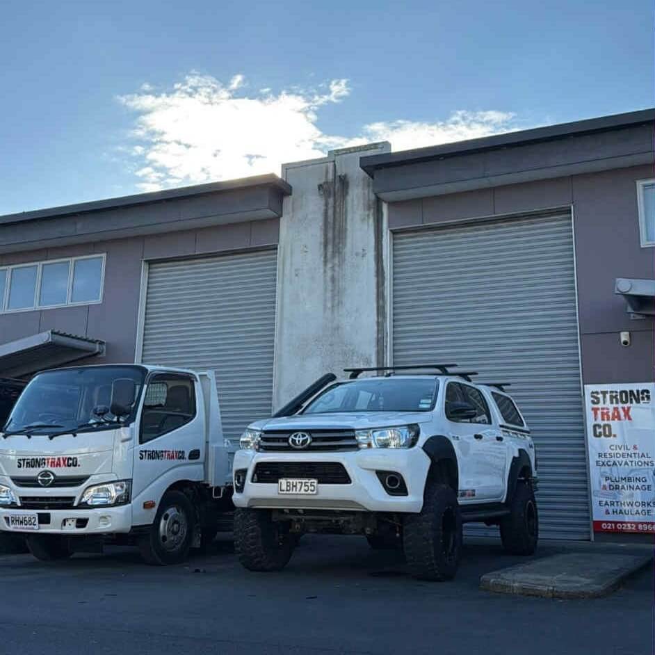StrongTrax Equipment